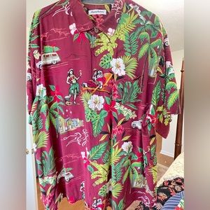 Santa Tommy Bahama